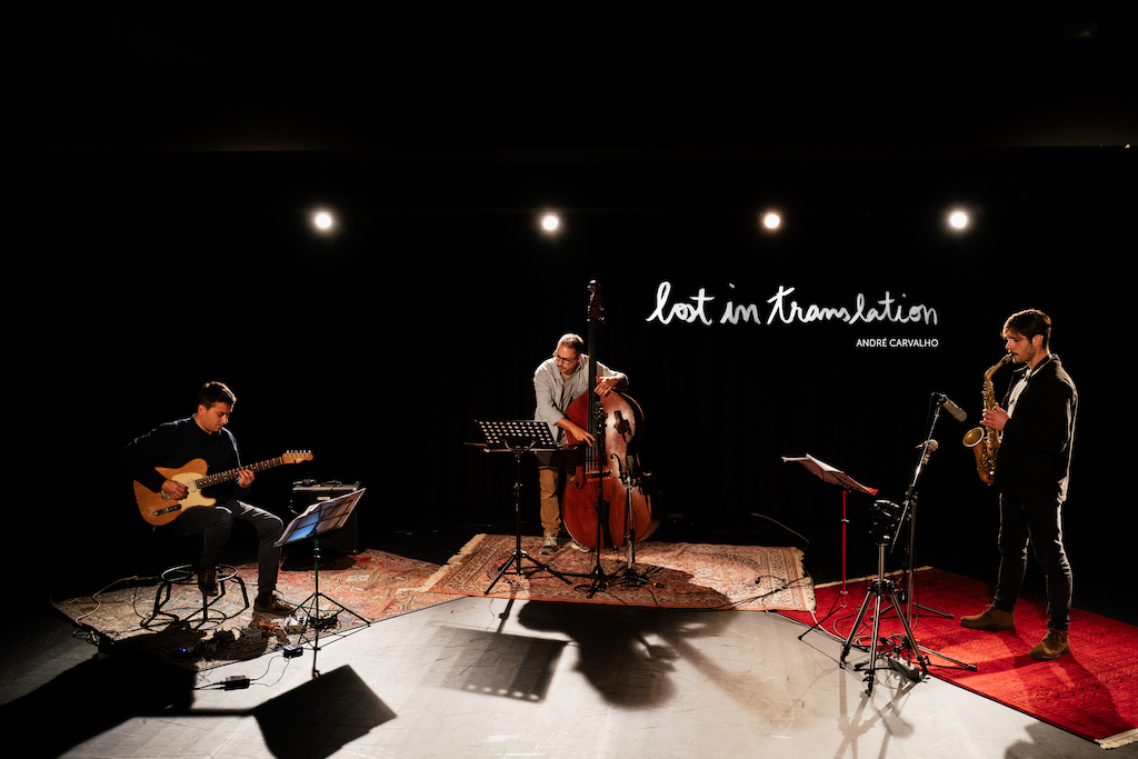 Lost in Translation: novo álbum de André Carvalho é hoje editado